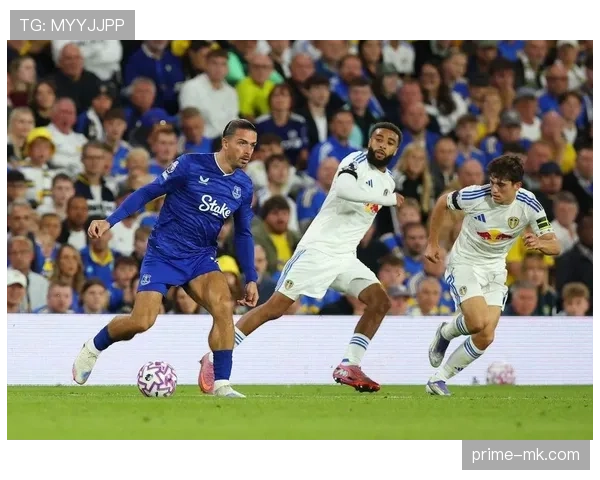 利兹联高压逼抢战术奏效，新赛季表现引人关注